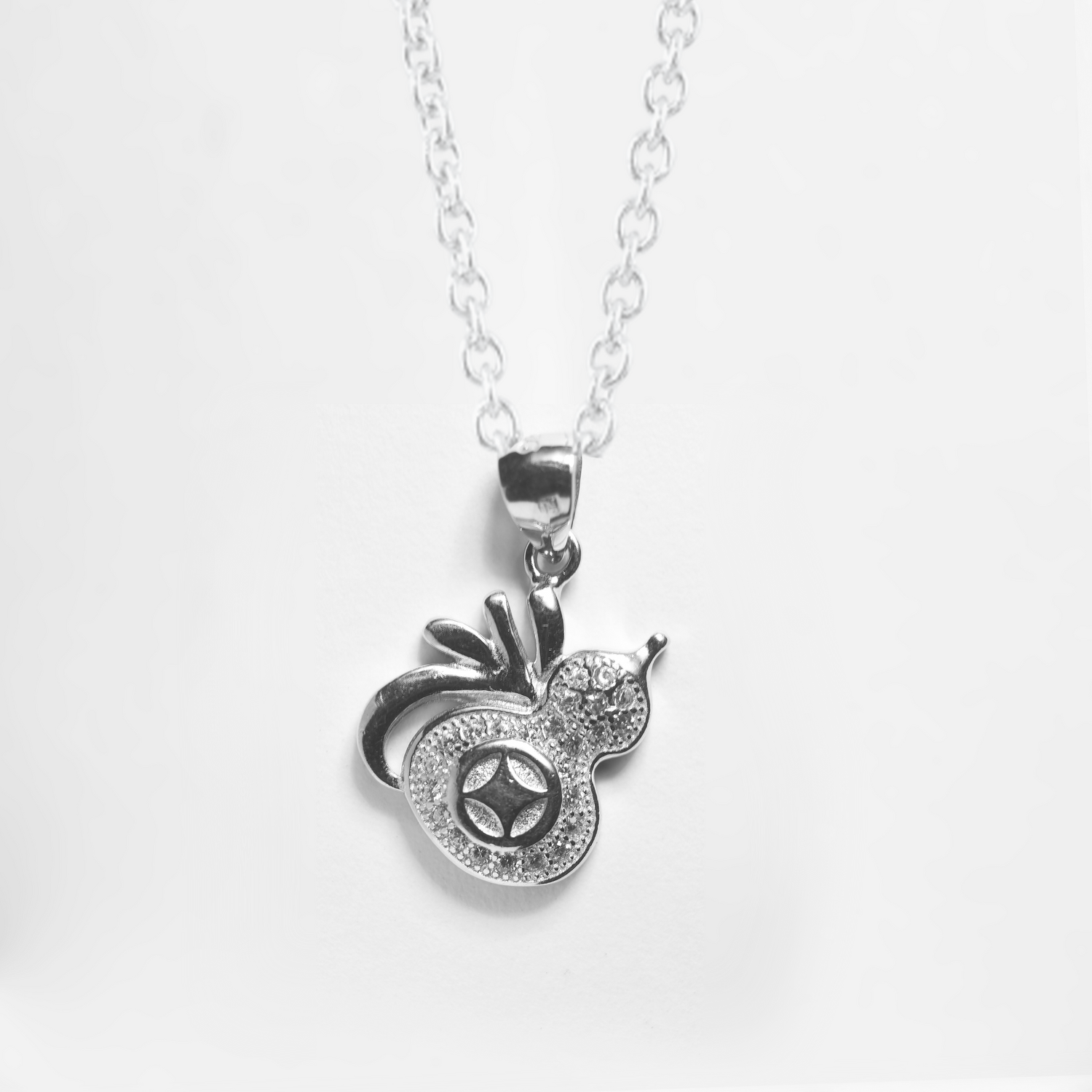 Collet Necklace