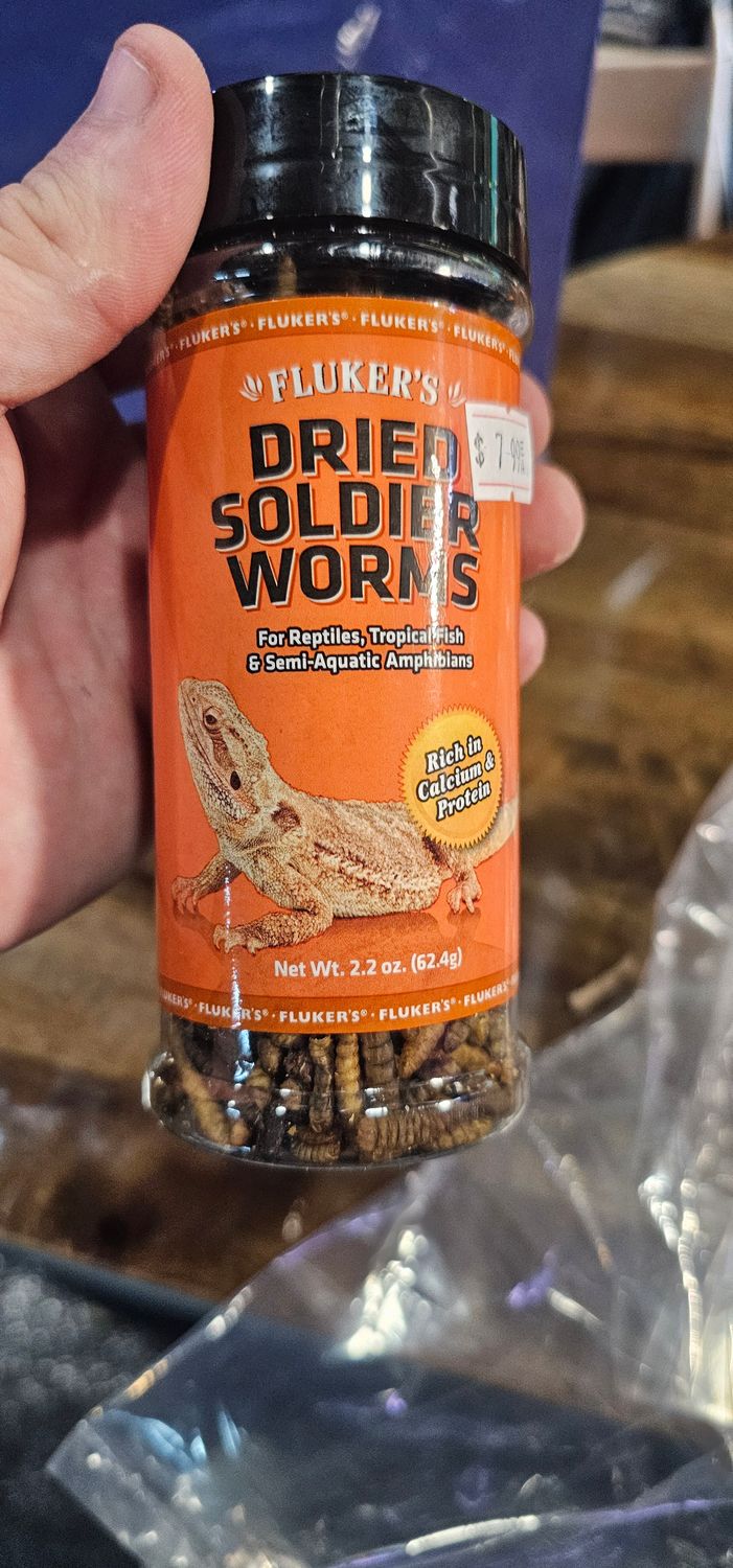 Flukers Dried Soldier Worms 2.2oz