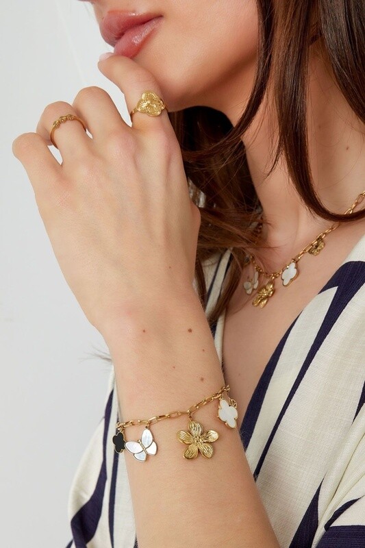 Armband bedel flower zwart wit