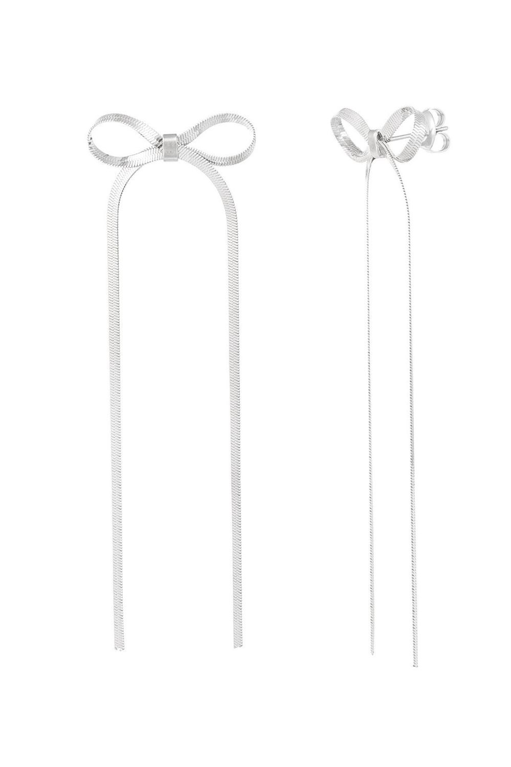 Oorbel met lange strik zilver