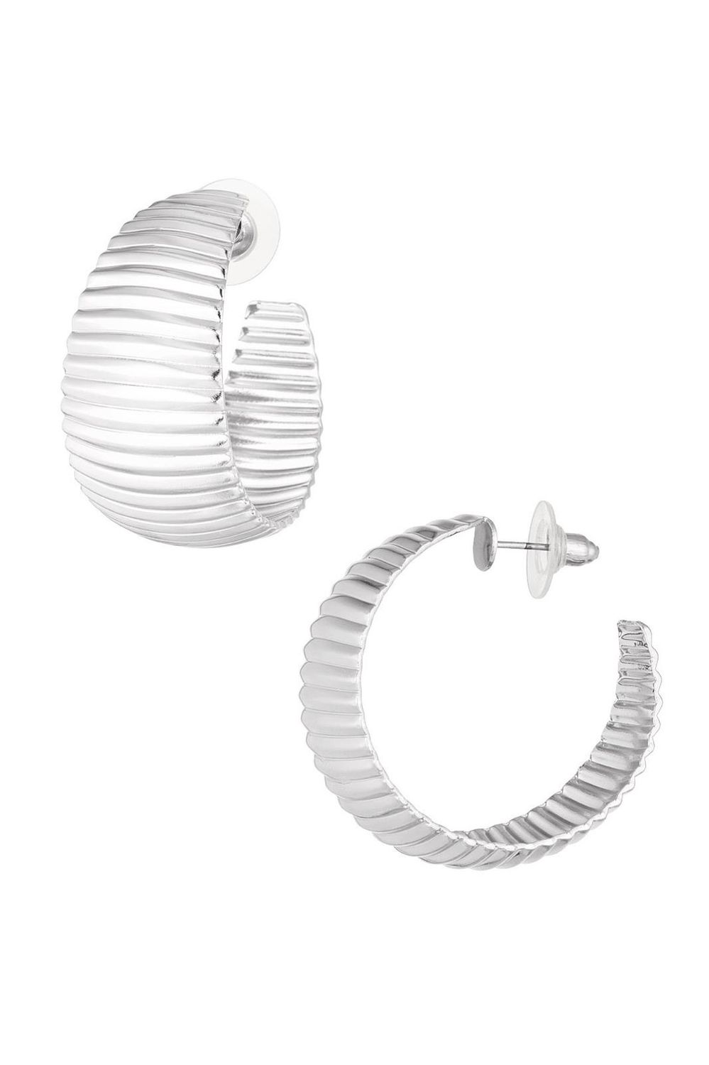 Oorbel grove streepjes zilver
