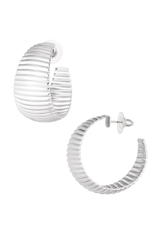 Oorbel grove streepjes zilver