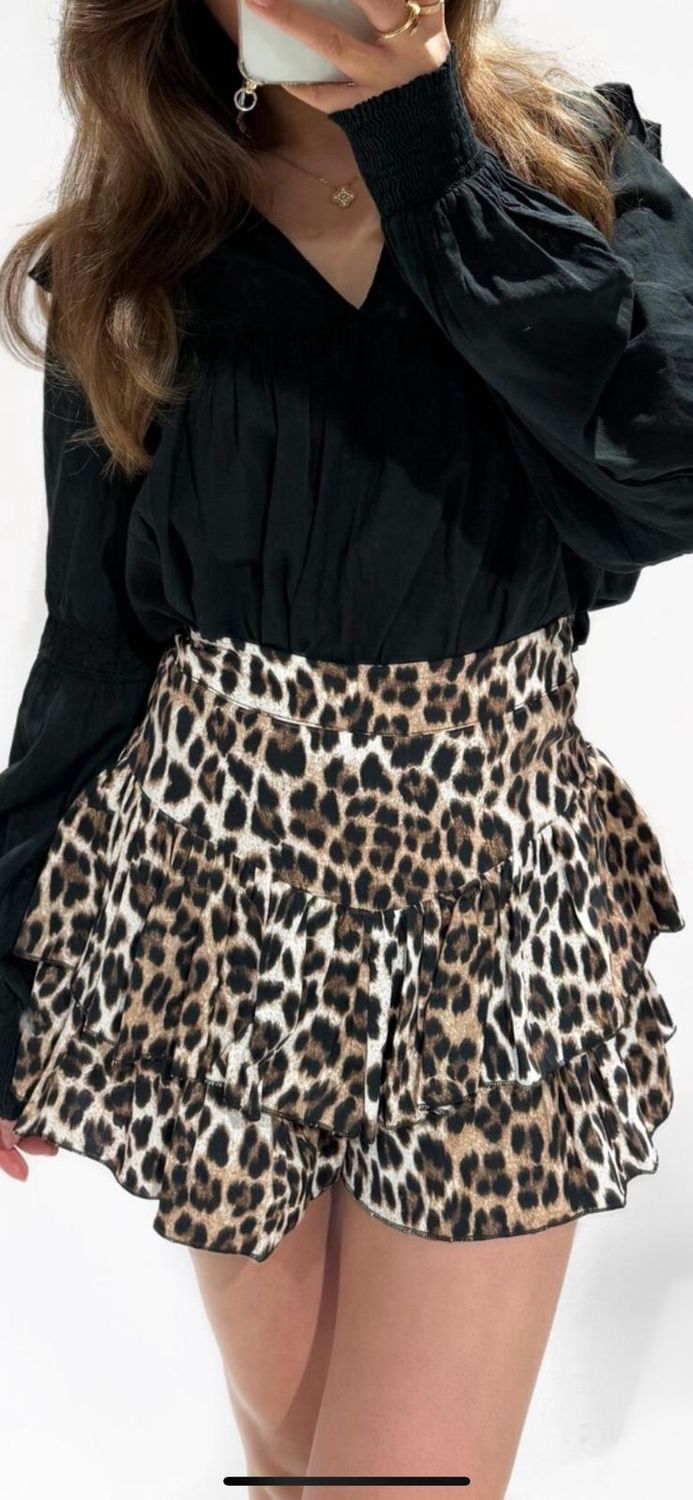 Skort panter maat M