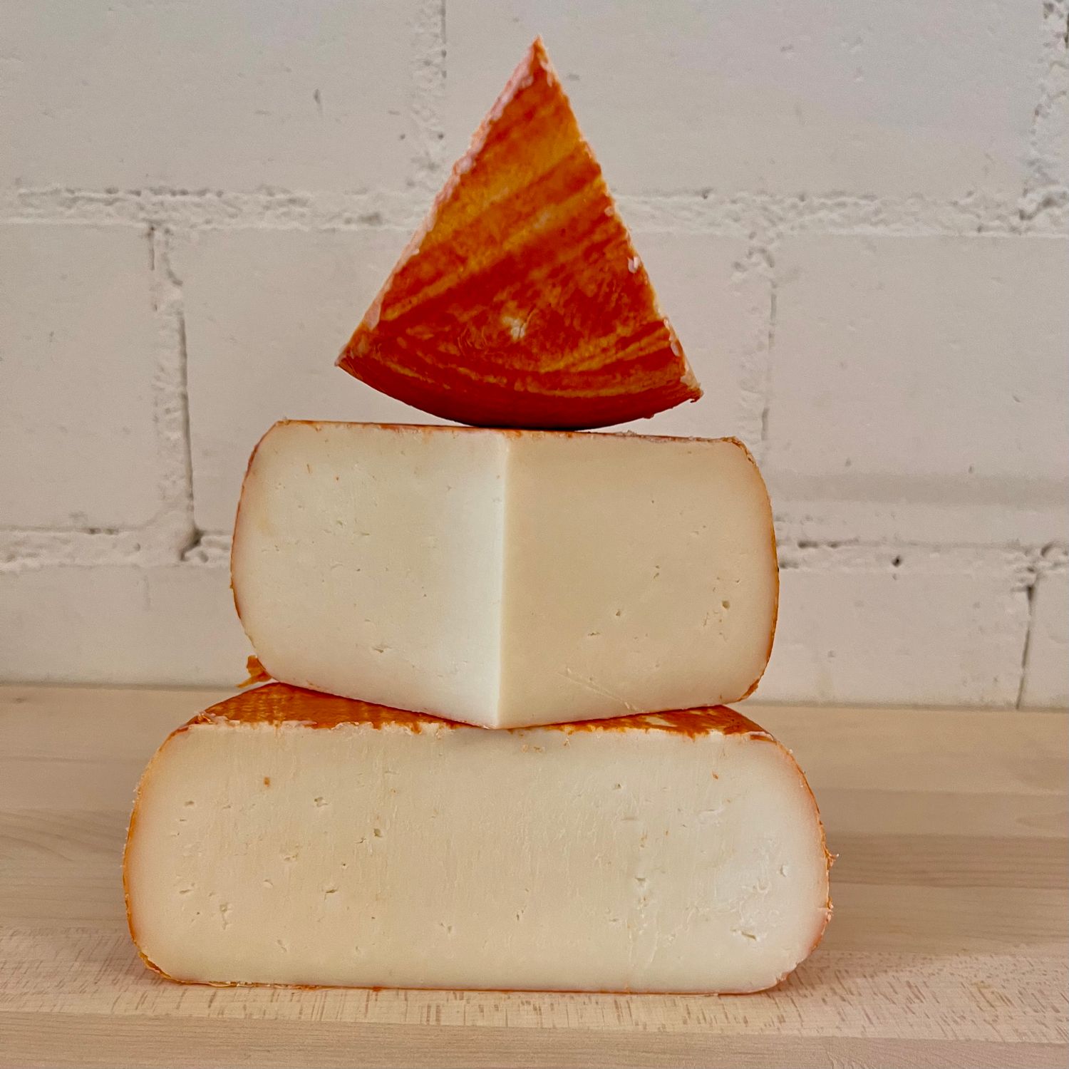 Pecorino Toscana al Pomodoro