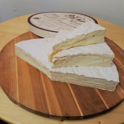 Brie de Meaux mit Trüffelcrème