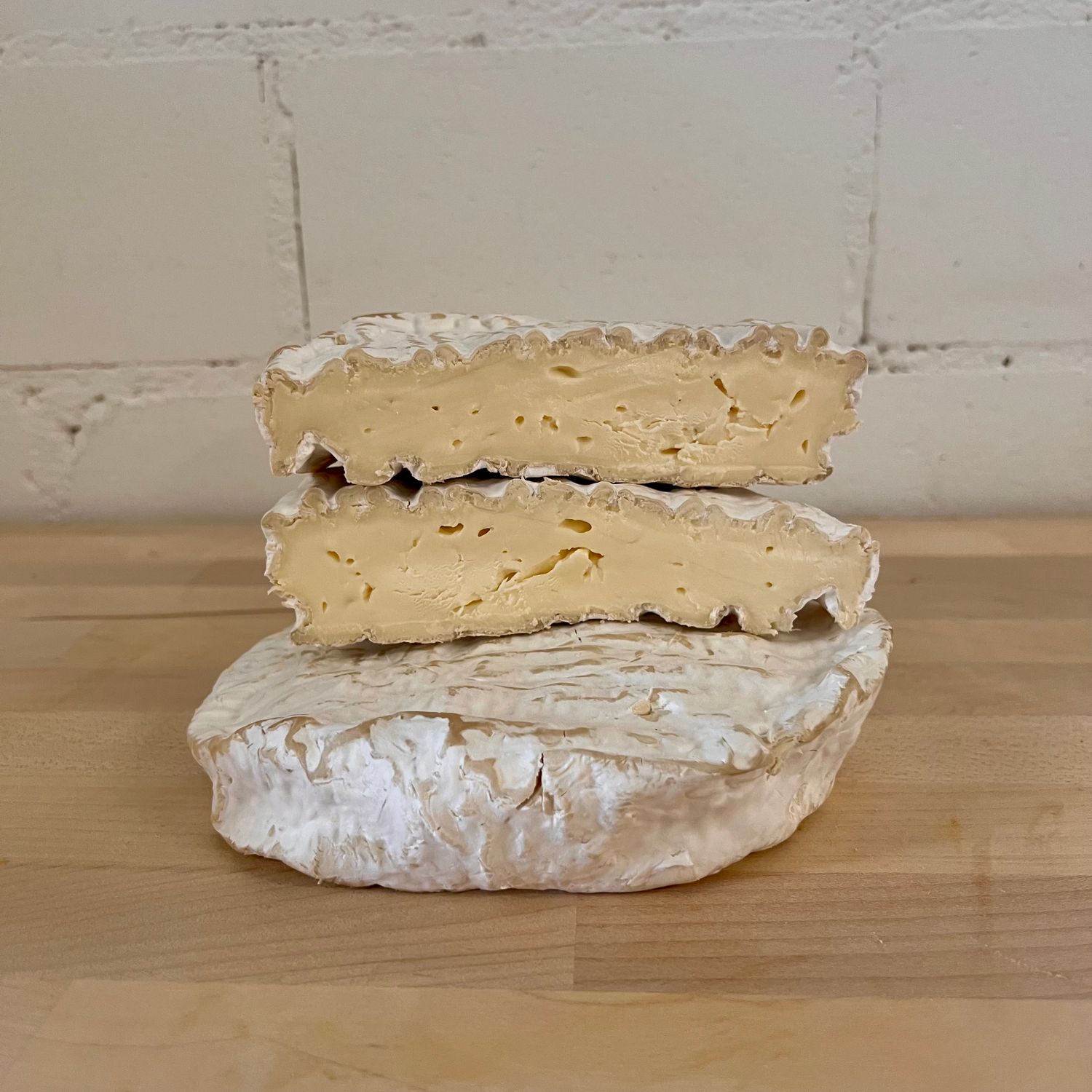 Brie Cru Blanc