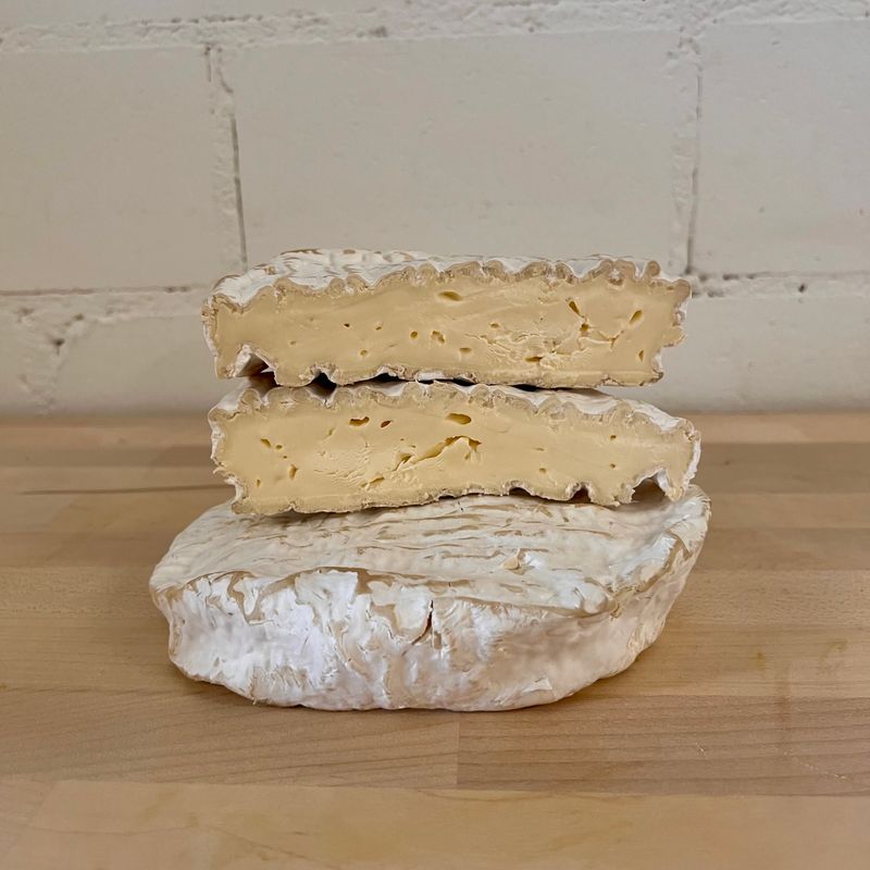 Brie Cru Blanc