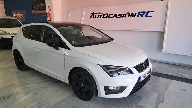 ​SEAT León 2.0 TDI 150cv StSp FR