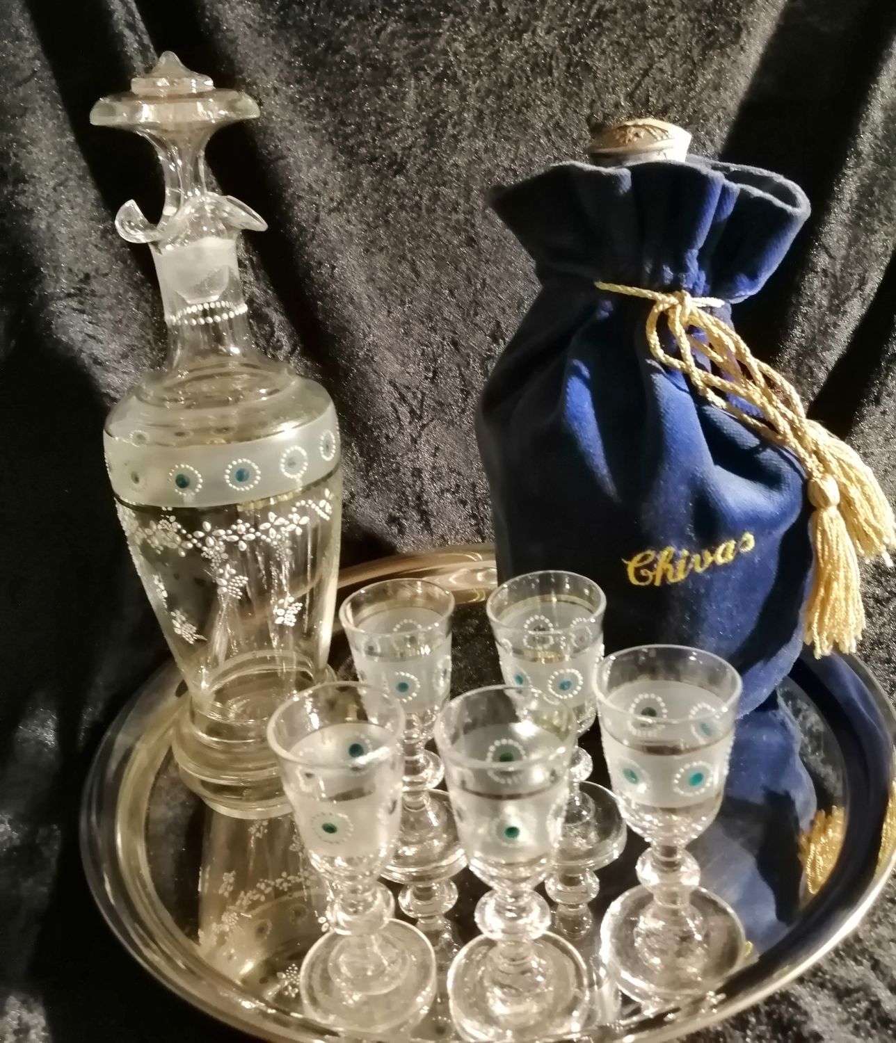 Antik Fransk karaffel med 5 glas.