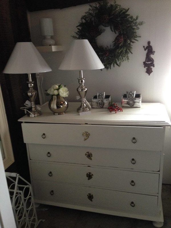 Antik dragkiste. H95L125D60 cm