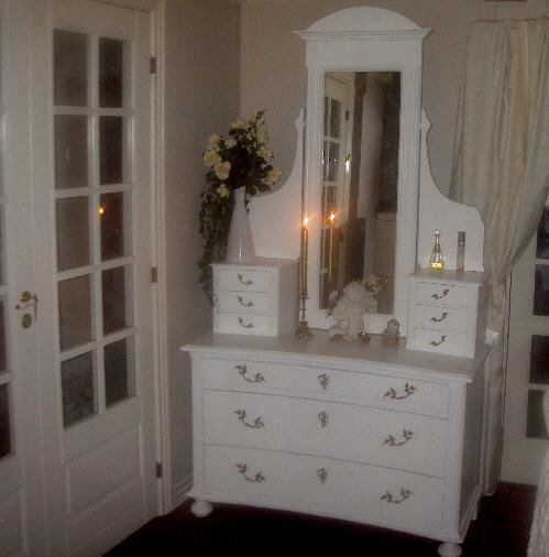 Antik. møbel m. spejl. H216B120D51