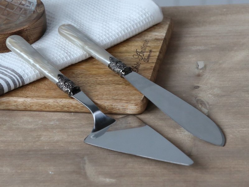 Køkken kage spade og kage kniv sæt af to, champange med sølv deko.
