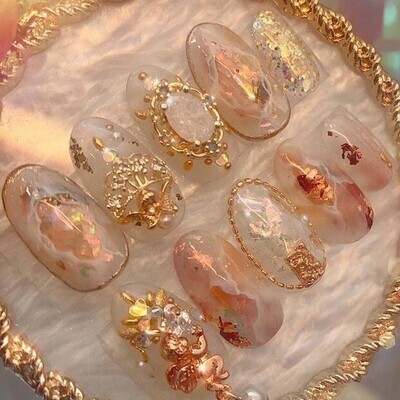 Renaissance or Royal Nails
