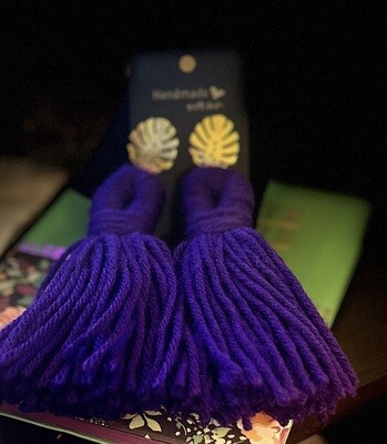 Purple Yarn Loop with Gold Post Back