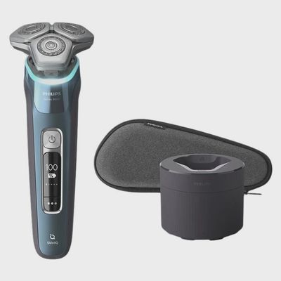 Philips Series 9000 Electric Shaver Wet/Dry Clean/Charge