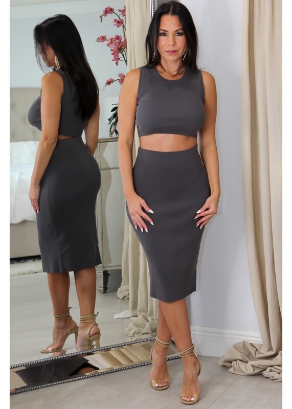 19231 Ribbed Midi Pencil Skirt