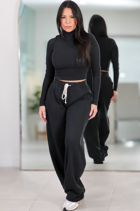 3915 Vintage Luxe Jogger Set