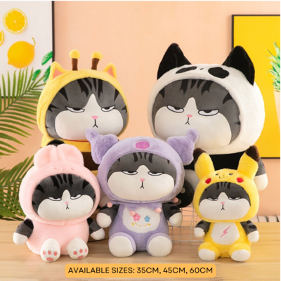 Costumed Kawaī Cat
