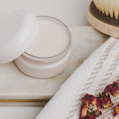 (a) RADIANT GLOW EVEN SKIN TONE CREAM