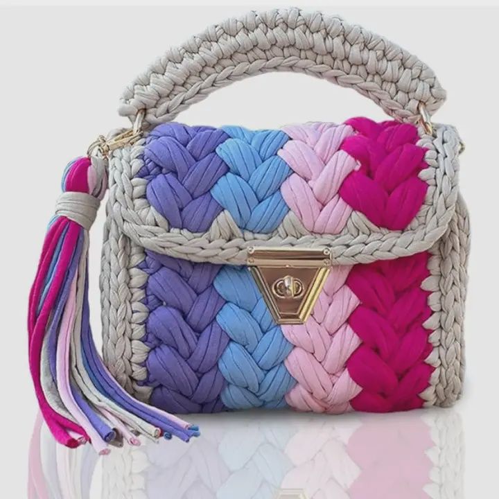 PP WOVEN HANDBAG MULTI