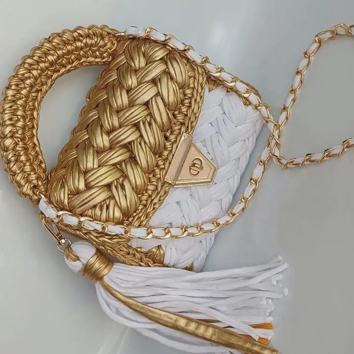 PP WOVEN HANDBAG WHITE/GOLD