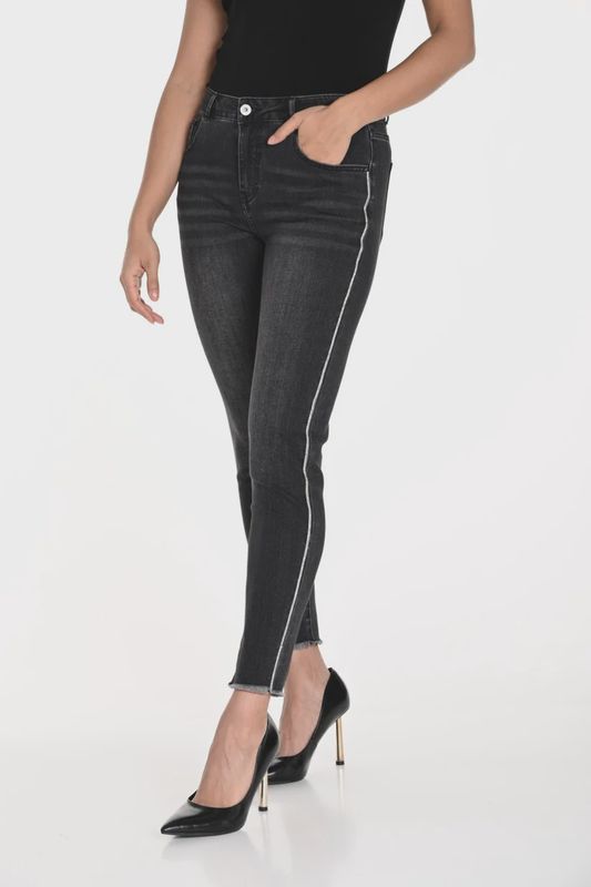 FL2408774243407   CHARCOAL JEANS