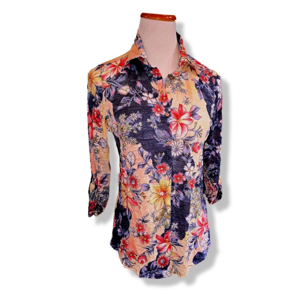 DC24105939400   FLORAL TOP
