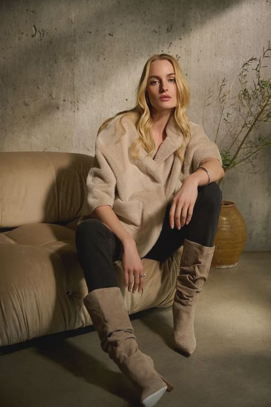 RJ24121223917 LUXE BEIGE COAT