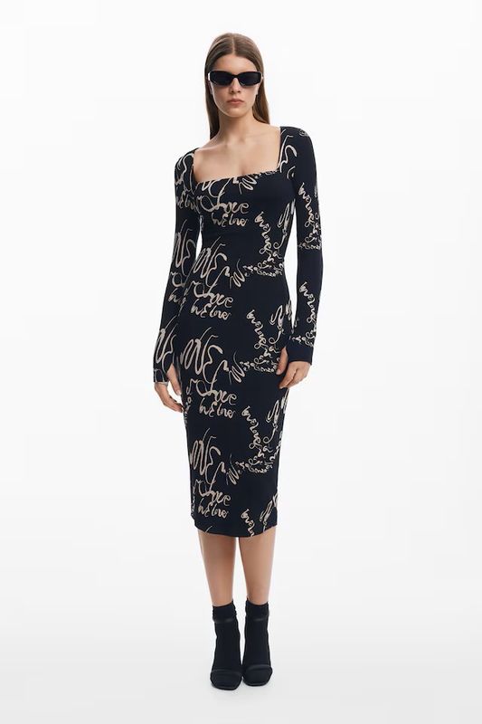 DS25031493  SCRIPTED DRESS