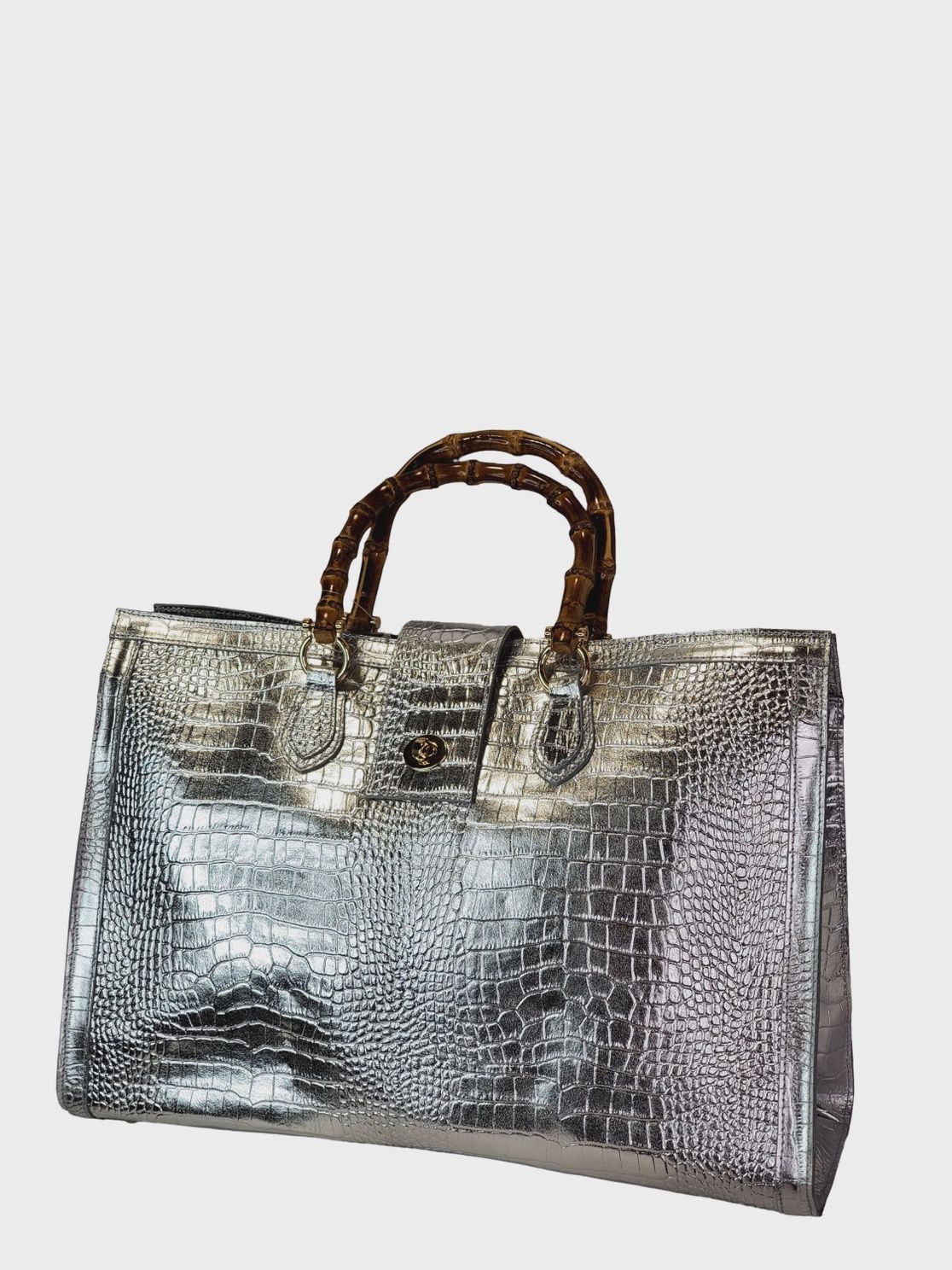 FA2509 CROC WEEKENDER