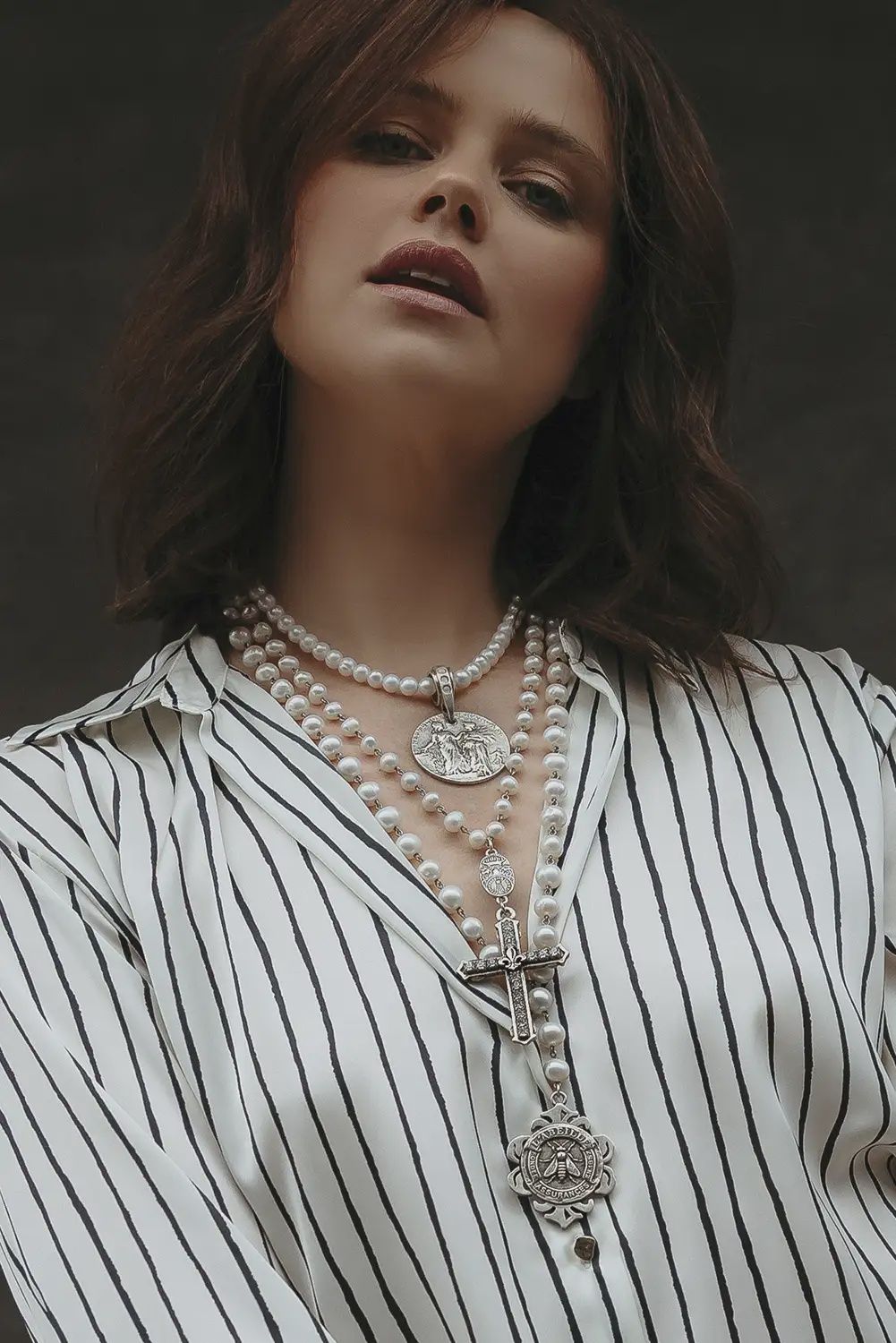 FK2512 CHANEL CROSS NECKLACE