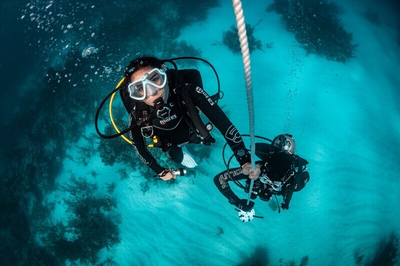 20 Dives Package