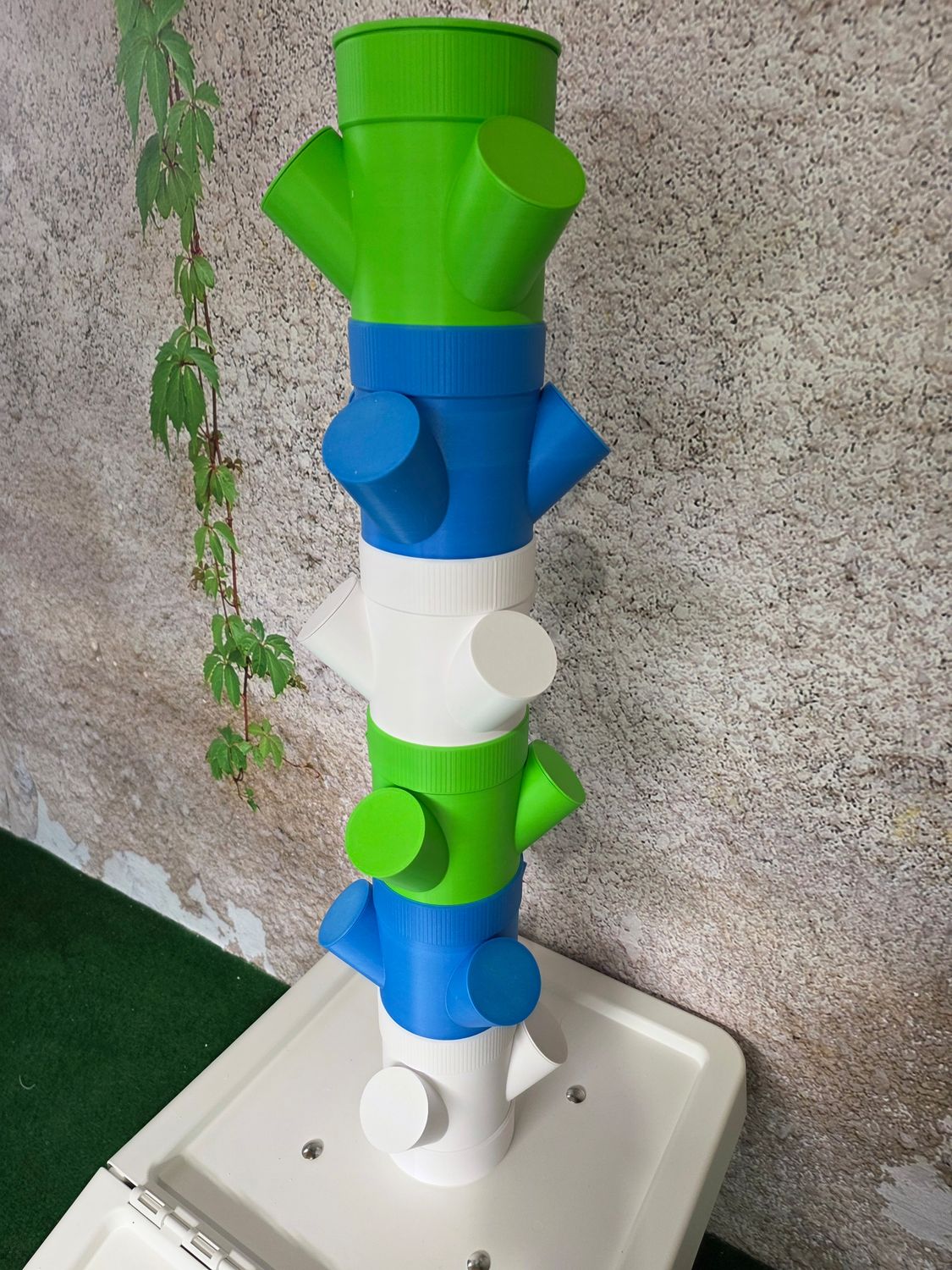 HydroFlex Tower 6+ | 37 Liter Tank | Ab 18 Pflanzen