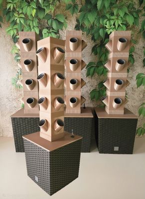 ⭐Pakete | Set 3+1 | Kr&auml;uterturm Quadrato Quattro | 15 Liter Tank | 48 Pflanzen