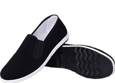 APIKA -Traditionele Chinese Oude Beijing Schoenen -Kung Fu- Tai Chi Schoenen -Rubberen Zool -Unisex -Zwart -240MM