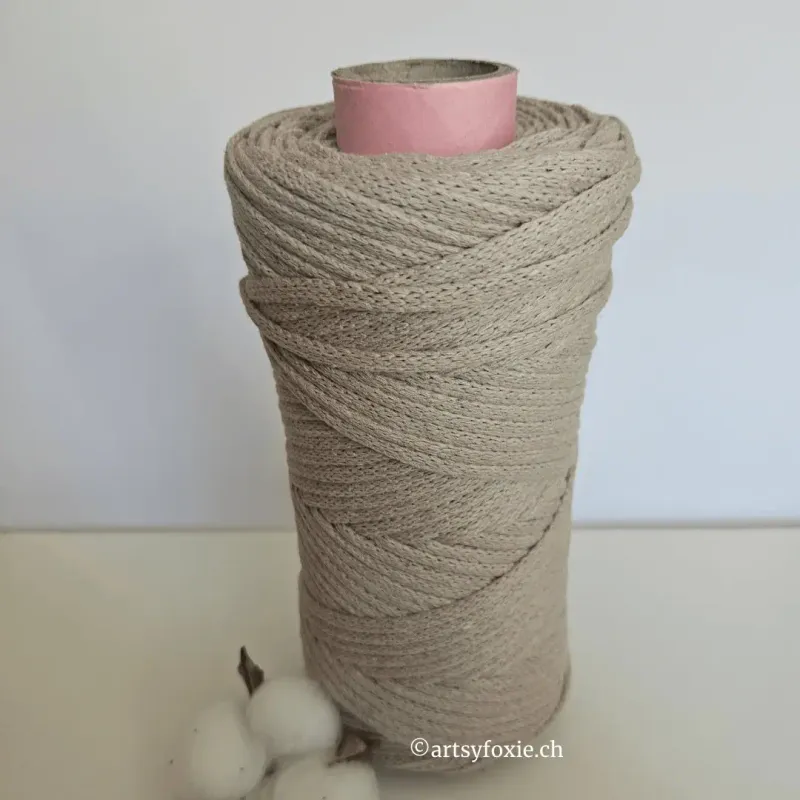 Recyceltes Garn Makramee Häkelgarn beige