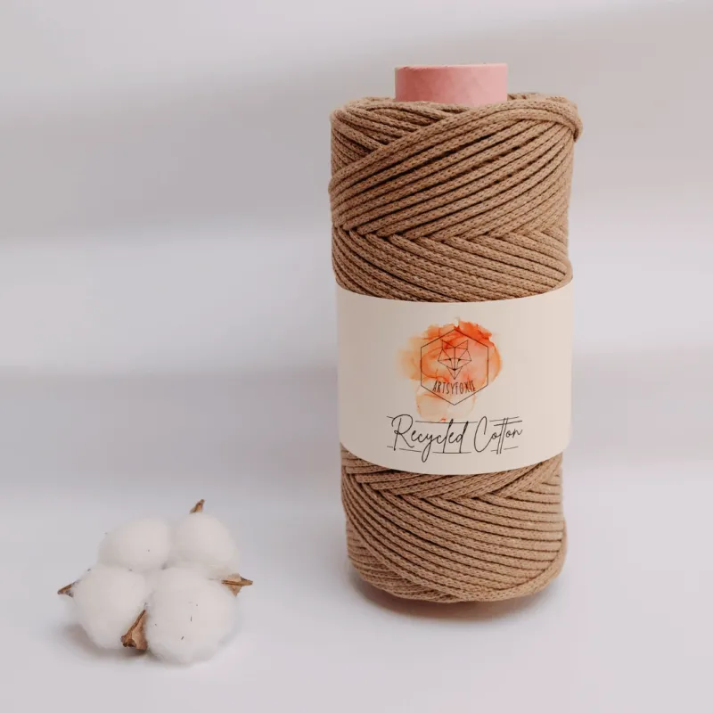 Recyceltes Baumwollgarn | 94 m | 3 mm mocha Geflochtenes Recycling-Garn Schweiz kaufen in Mocha für Makramee-Deko oder Häkelarbeiten