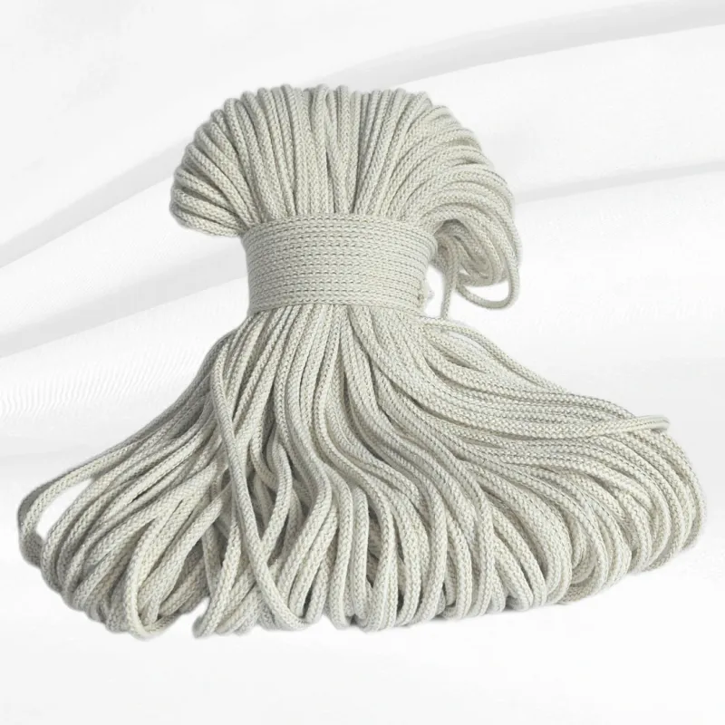 Giza Air Makramee & Häkelgarn 5 mm | Golden Off-White Giza Air 5 mm Golden Off-White – Premium Luxus Garn für Makramee & Häkeln in der Schweiz