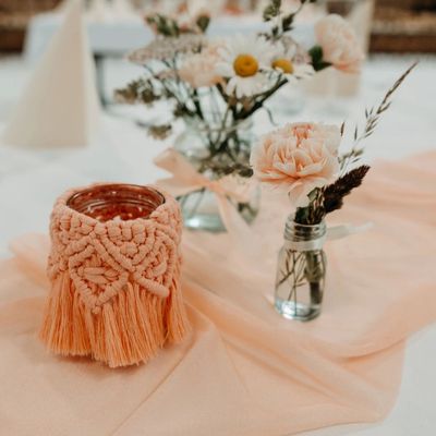 Workshop Makramee Windlicht | 08.02.2026 | MUCA Café, Berneck Makramee Windlicht selber knüpfen im Workshop Berneck – warme Boho Stimmung & kreative Auszeit
