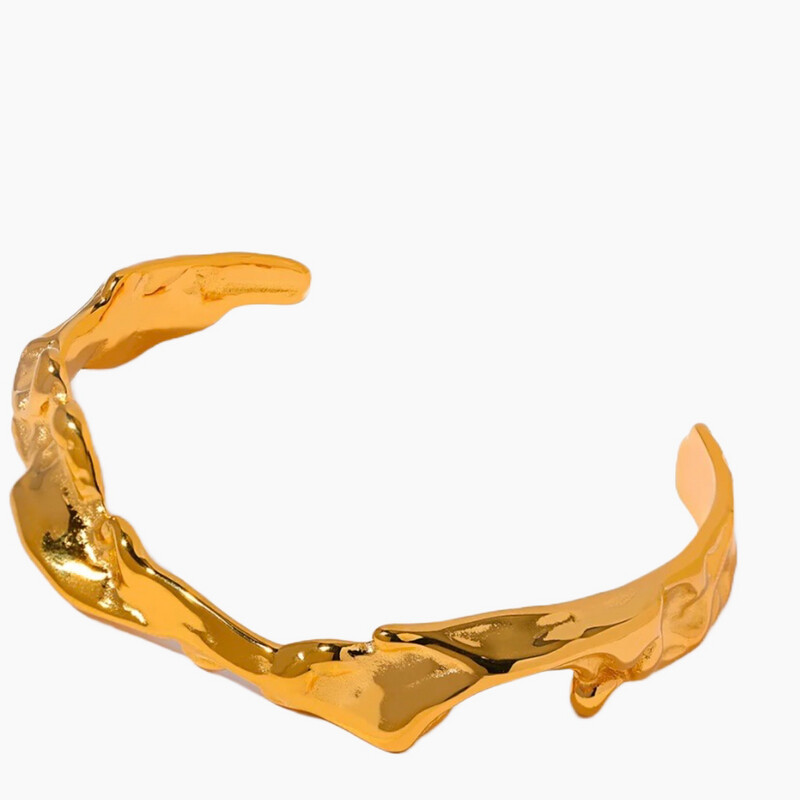 Inferno Bangle in Gold