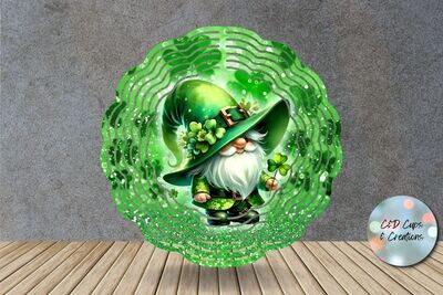 St. Patrick&#39;s Gnome Wind Spinner