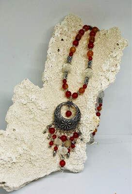 Carnelian Embellished Necklace