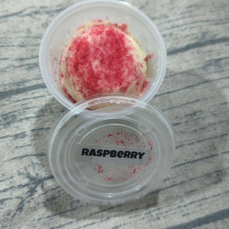 Raspberry Ice Cream - Single Scoop