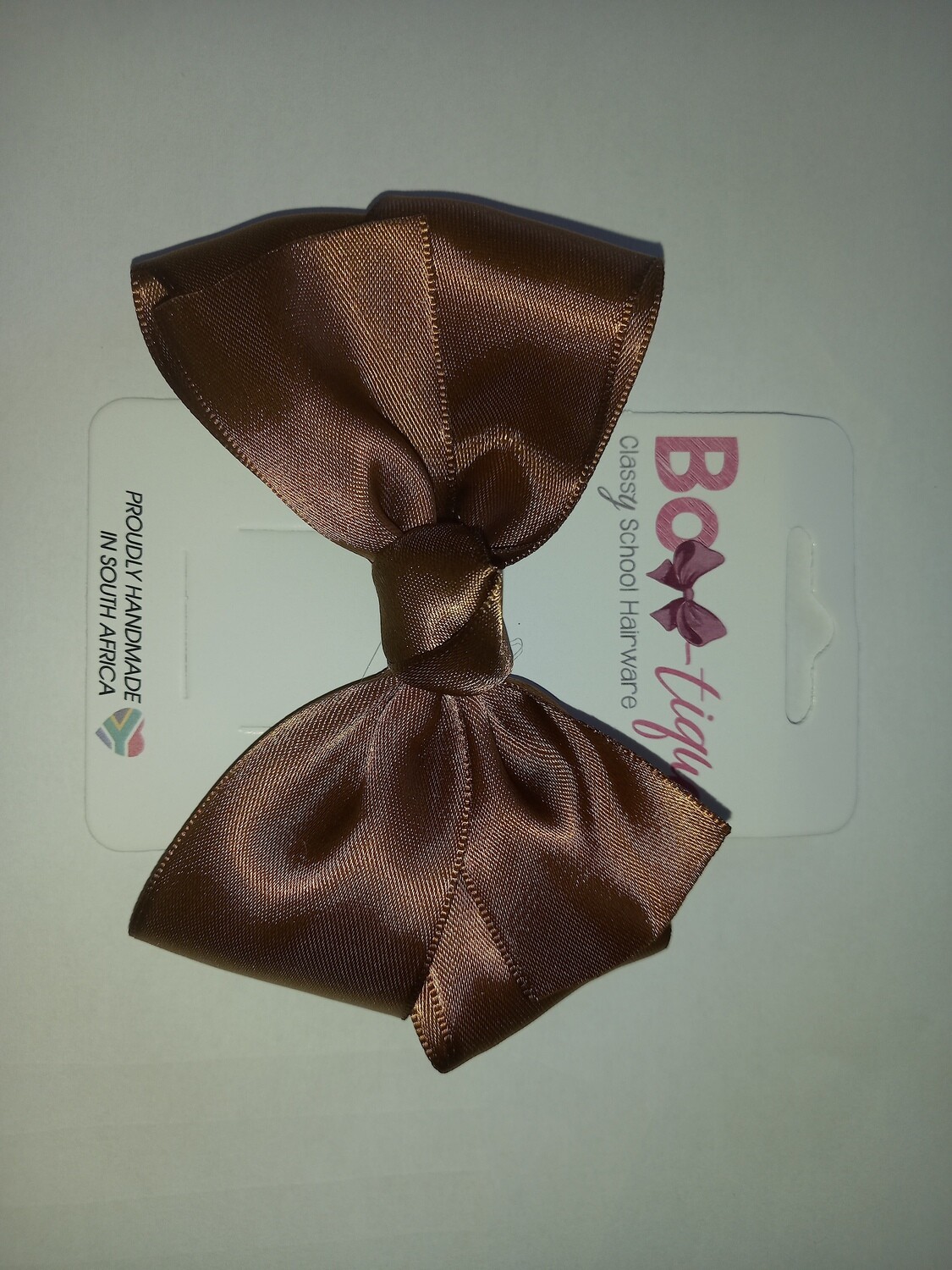 Medium BOW Brown- Claw clip
