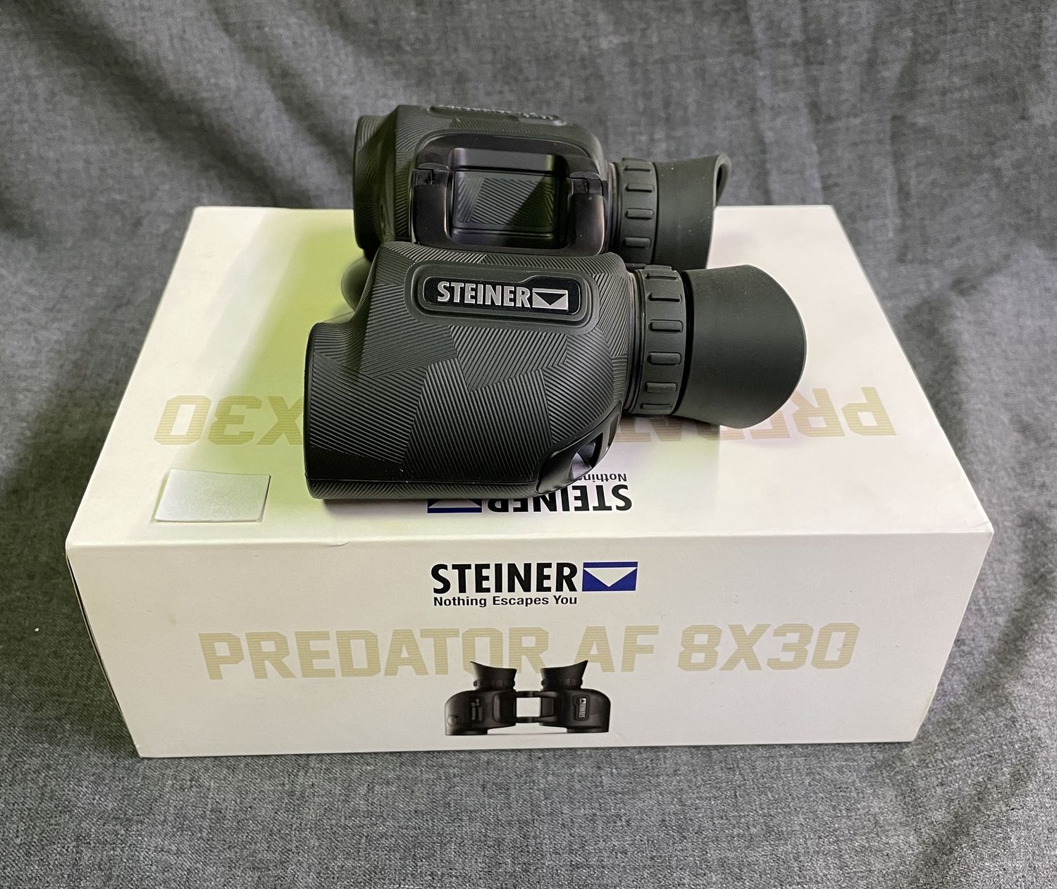 Steiner Predator AF 8x30 Binoculars