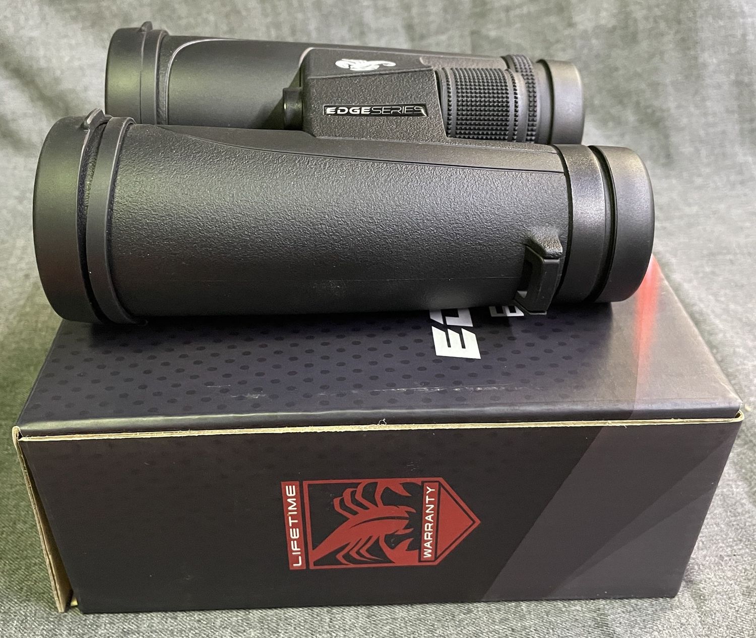 Scorpion Edge Series 10x42mm Binoculars
