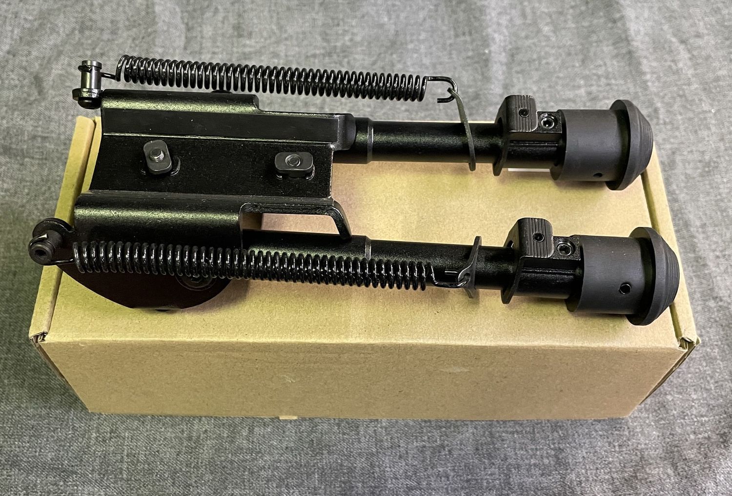 Feyachi 6&quot; B13 M-Lock Bipod