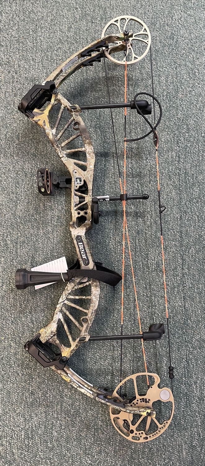 Bear Approach 29&quot; 70lb Bow Pkg