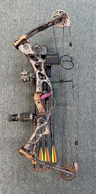 Hoyt Trykon Used Bow Pkg