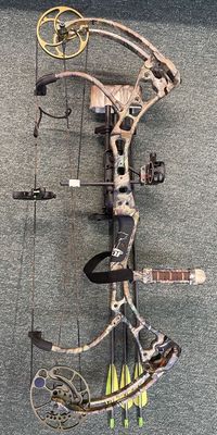 Bear Attack Left Hand Compound Bow PKG (used)